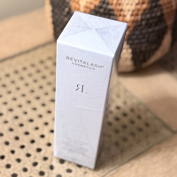 REVITALASH | Lash + Brow Masque Ultra-Reparative Treatment - Picture 3 of 3